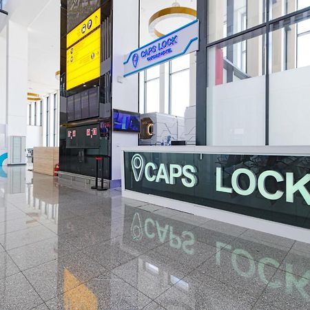 Caps Lock Airport Hotel 阿斯坦纳 外观 照片